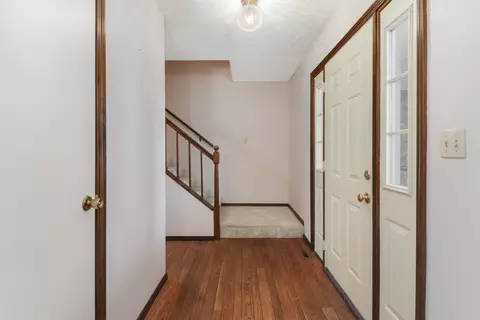 1303 Heritage Rd W, Normal, IL 61761 photo 2