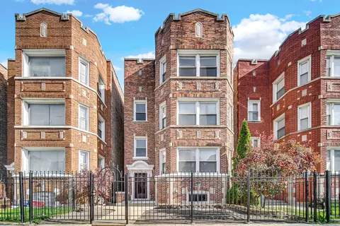 7821 S Winchester Ave, Chicago, IL 60620