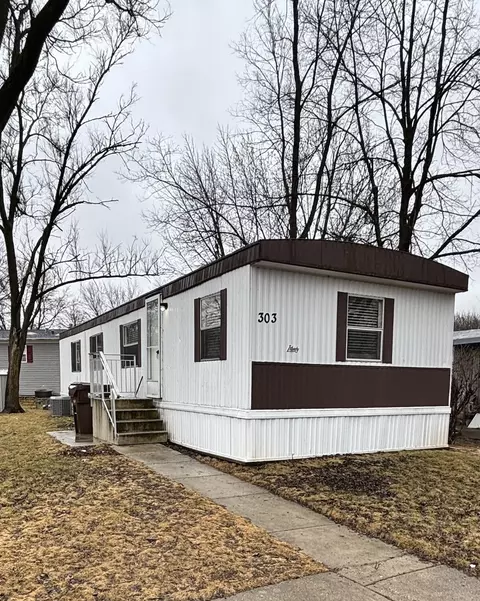 303 Spruce Dr, Belvidere, IL 61008