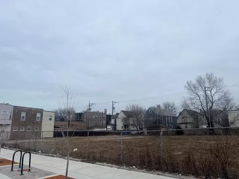 5823 W Chicago Ave, Chicago, IL 60651 photo 4