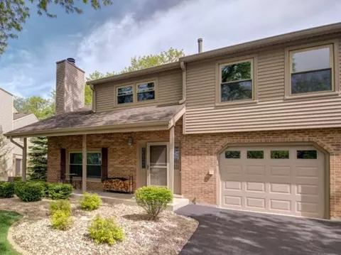 9338 Sunrise Ln #A3, Orland Park, IL 60462