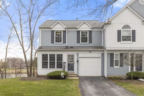 148 Park Ridge Ct, Aurora, IL 60504