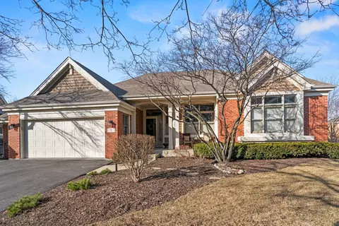 3 Medinah Ct, Lake In The Hills, IL 60156