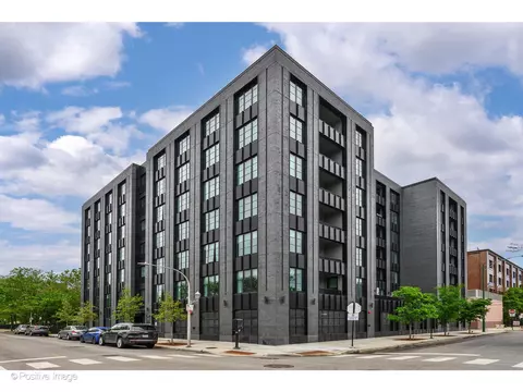 1400 W Monroe St #4D, Chicago, IL 60607
