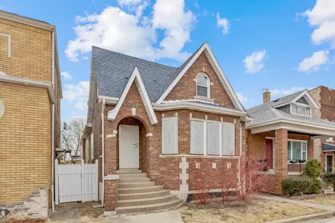 6635 S Washtenaw Ave, Chicago, IL 60629