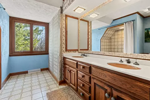 116 N Ridge Rd, Mchenry, IL 60050 photo 33