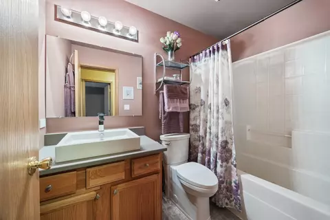 14610 Maple Ln, Dolton, IL 60419 photo 17