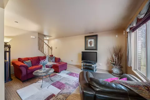 14610 Maple Ln, Dolton, IL 60419 photo 5