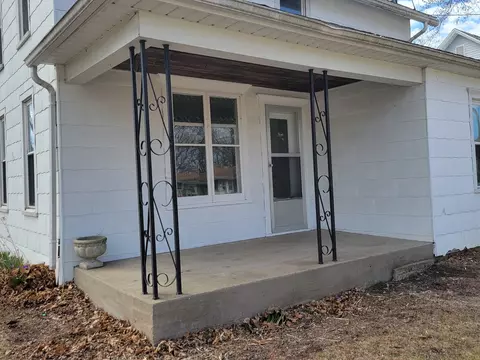 501 S Madison St, Morrison, IL 61270 photo 28