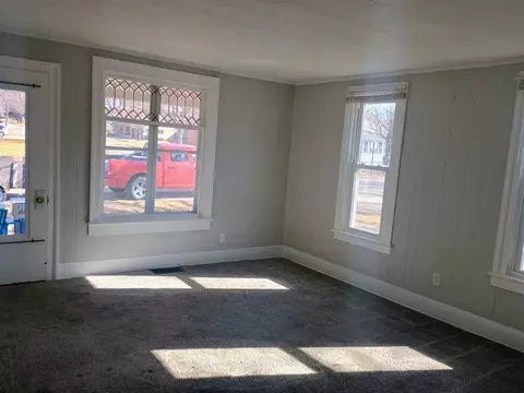501 S Madison St, Morrison, IL 61270 photo 7