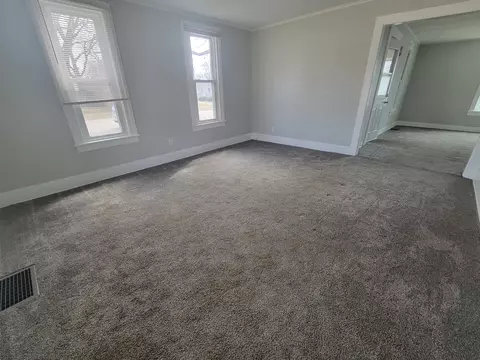 501 S Madison St, Morrison, IL 61270 photo 25