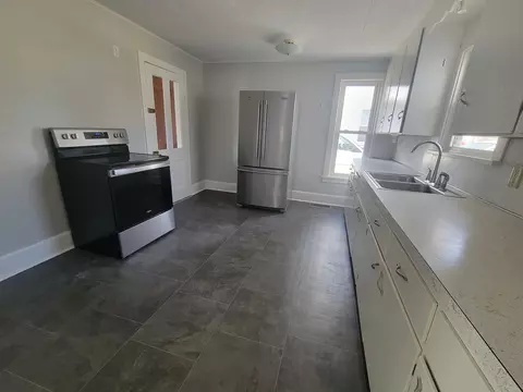 501 S Madison St, Morrison, IL 61270 photo 24