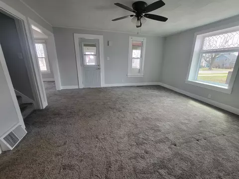501 S Madison St, Morrison, IL 61270 photo 6