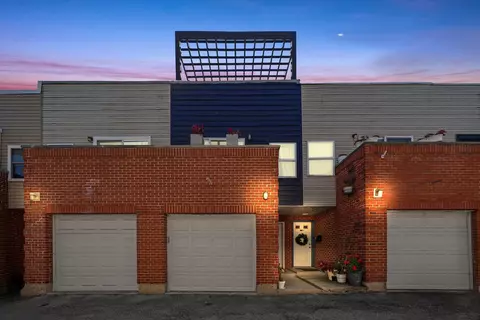 1720 N Kedzie Ave #H, Chicago, IL 60647
