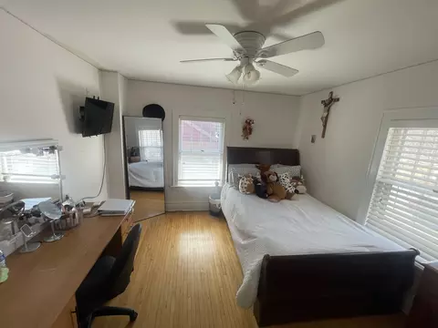 Bedroom - 907 Cedar Ave, Elgin, IL 60120 photo 5 of 7
