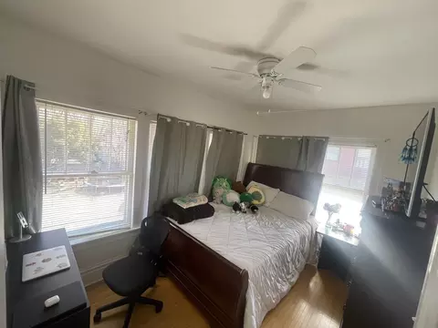 Bedroom - 907 Cedar Ave, Elgin, IL 60120 photo 3 of 7