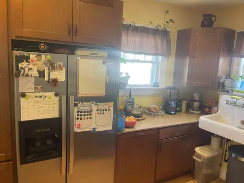 Kitchen - 907 Cedar Ave, Elgin, IL 60120 photo 2 of 2