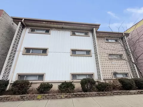 2546 N Harlem Ave #1D, Elmwood Park, IL 60707