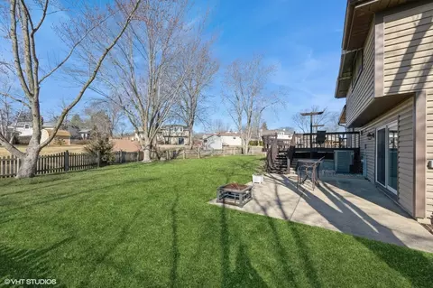 4500 Crab Orchard Dr, Hoffman Estates, IL 60192 photo 21