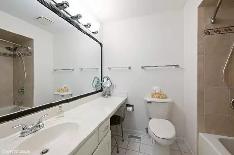 4500 Crab Orchard Dr, Hoffman Estates, IL 60192 photo 15