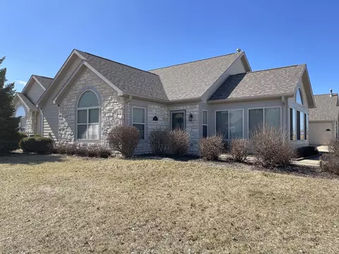 2761 J T Coffman Dr #2761, Champaign, IL 61822