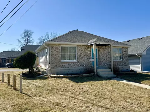 527 E 17th St, Lockport, IL 60441 photo 12