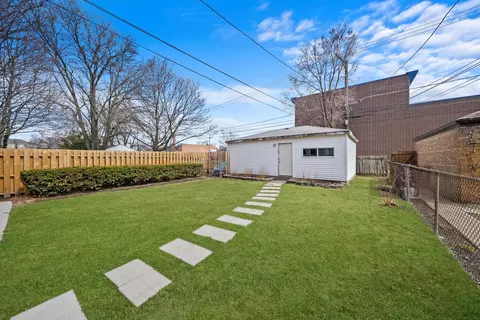 Exterior - 10101 S Artesian Ave, Chicago, IL 60655 photo 4 of 7