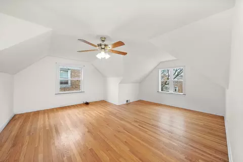 Bedroom - 10101 S Artesian Ave, Chicago, IL 60655 photo 4 of 4