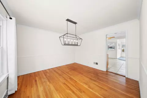 Other - 10101 S Artesian Ave, Chicago, IL 60655 photo 2 of 9
