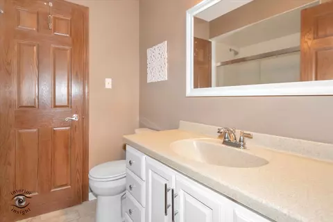 Bath - 824 Maple Ln, Peotone, IL 60468 photo 1 of 3