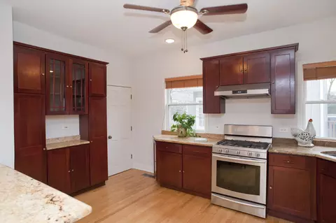 Kitchen - 551 William St, River Forest, IL 60305 photo 1 of 4