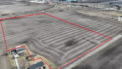 1730 N 600 East Rd, Gilman, IL 60938
