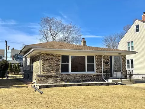 212 S Stewart Ave, Lombard, IL 60148