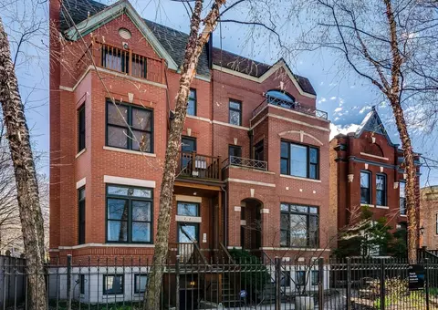 2031 W Evergreen Ave #4W, Chicago, IL 60622