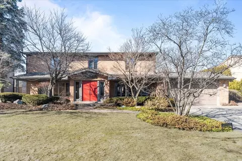 2087 Magnolia Ln, Highland Park, IL 60035