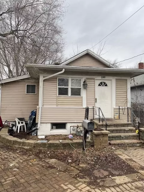 848 Claim St, Aurora, IL 60505