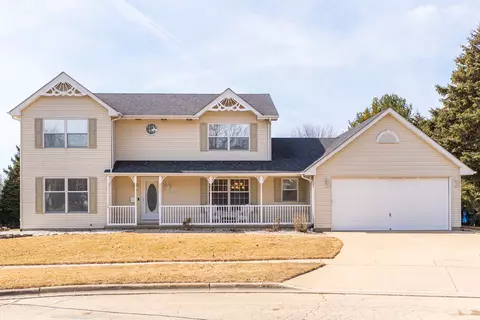 1511 Sleepy Hollow Ln, Dekalb, IL 60115