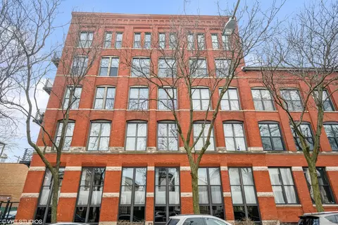 2511 W Moffat St #106E, Chicago, IL 60647