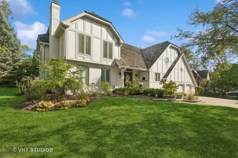 21 N Monroe St, Hinsdale, IL 60521