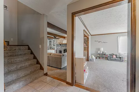 Entry Way - 35 Pendleton Way, Bloomington, IL 61704 photo 4 of 9