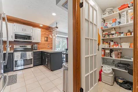 Kitchen - 35 Pendleton Way, Bloomington, IL 61704 photo 1 of 4