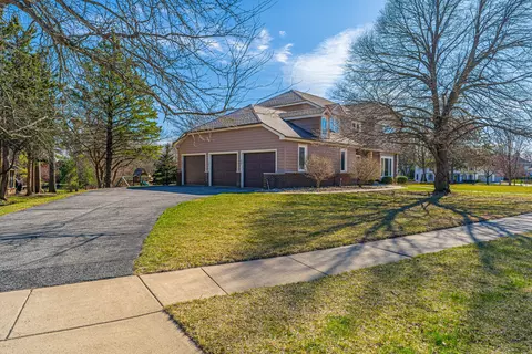Exterior - 35 Pendleton Way, Bloomington, IL 61704 photo 2 of 7