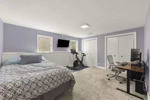Bedroom - 1120 E Lowden Ave, Wheaton, IL 60189 photo 4 of 4