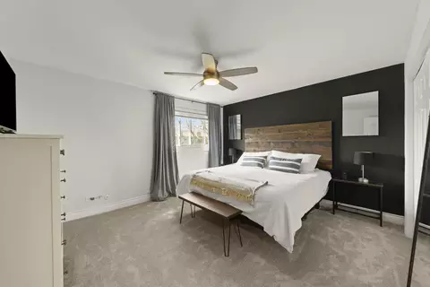 Bedroom - 1120 E Lowden Ave, Wheaton, IL 60189 photo 1 of 4