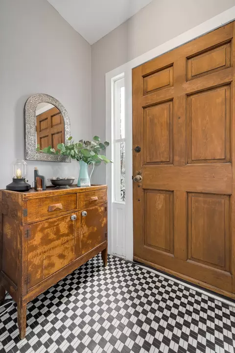 Entry Way - 2235 Bennett Ave, Evanston, IL 60201 photo 1 of 7