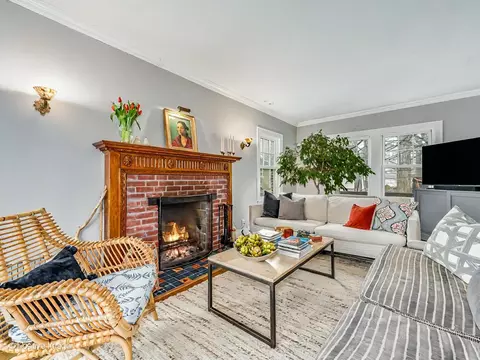 Living - 2235 Bennett Ave, Evanston, IL 60201 photo 2 of 2