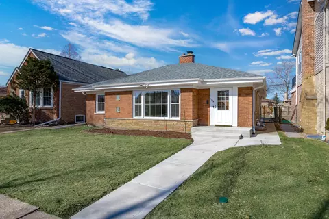 5014 Birchwood Ave, Skokie, IL 60077