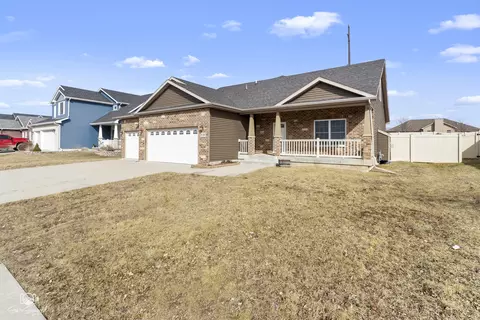 1640 Eagle Bluff Dr, Bourbonnais, IL 60914 photo 6