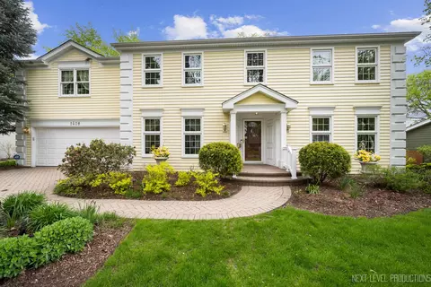 1408 N West St, Naperville, IL 60563