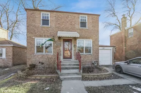 9109 S Troy Ave, Evergreen Park, IL 60805